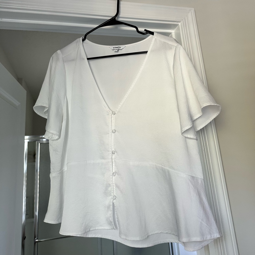 Express White V-Neck Button Front Peplum Blouse